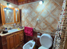 CASA + DEPARTAMENTO - NAUFRAGOS DEL SARMIENTO