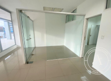LOCAL COMERCIAL - RIVADAVIA Y GDOR. PAZ