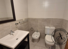 MONOAMBIENTE C/ COCHERA - EDIFICIO STORNI